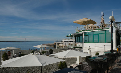 Fototapeta premium restaurant by the sea
