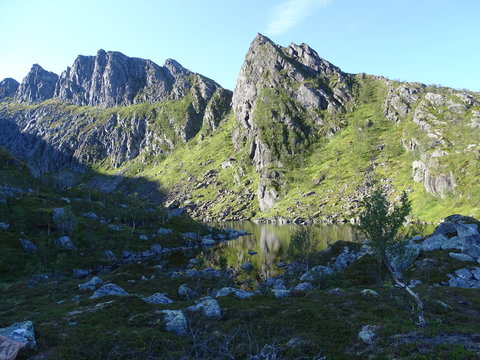 Wanderziel Zuckerhut bei Hamn i Senja (Norwegen)