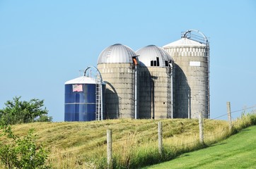 Four Silos © StevertS