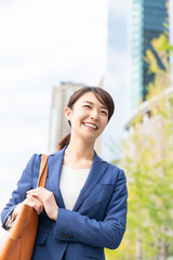 Fototapeta premium 笑顔の女性 ビジネス
