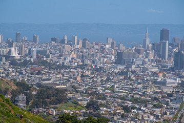 Fototapeta na wymiar San Francisco downtown closeup viewed from Twin peaks