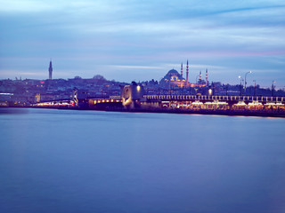 Fototapeta na wymiar Istanbul bosphorus, golden horn and galata bridge