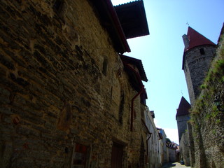 タリン旧市街　壁