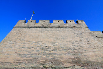 walls and crenels