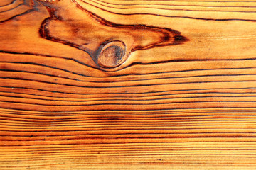 Woodiness grain, eye shape