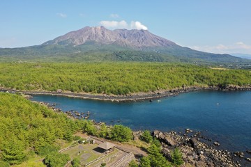 桜島の溶岩で出来た自然港