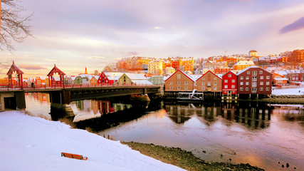Fototapeta na wymiar River Nidelva in Trondheim