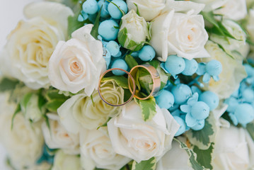 Obraz na płótnie Canvas Bouquet of flowers. The bride's bouquet. Bridal bouquet. Floristics. Wedding rings.