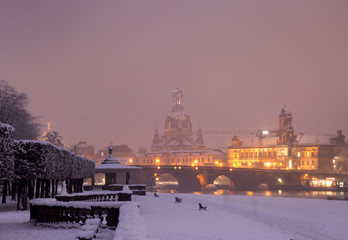 Fototapeta na wymiar Skyline von Dresden