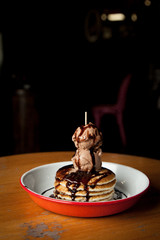 pancakes and chocolate ice cream