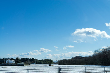雪景色と空