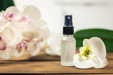 floral scent perfume sprayer with orchid flower