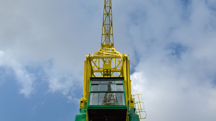 PORT CRANES - Old historic machine on the port wharf in Szczecin © Wojciech Wrzesień
