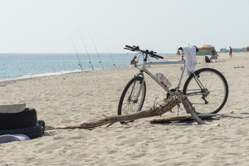 Fototapeta premium Italia Calabria Mare spiaggia libera con bicicletta