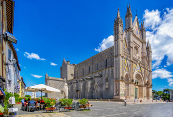 Seitenansicht des Domes in Orvieto