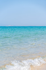 Fototapeta na wymiar Türkises Wasser am Traumstrand auf der Insel Sardinien in Solanas