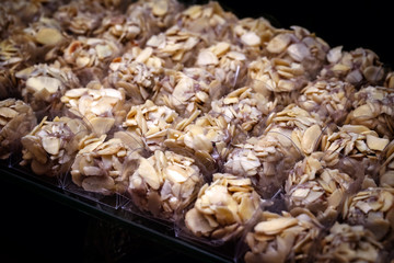 Sweets and cakes for children's parties and weddings