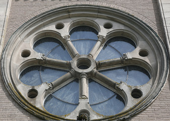 Rosette of the parish church in Wasseralfingen, Germany 