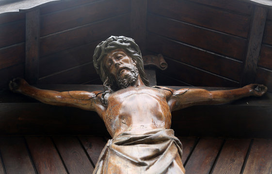 Crucifixion, parish church of St. James in Hohenberg, Germany 