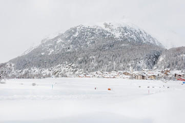 Silvaplana, Silvaplanersee, Engadiner Dorf, Oberengadin, Winter, Wintersport, Langlauf, Julierpass, Alpen, Graubünden, Schweiz