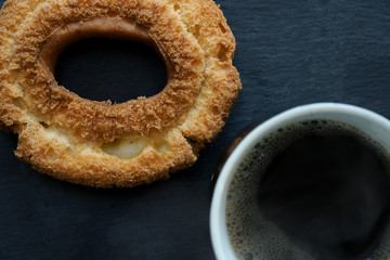 ドーナツとコーヒー