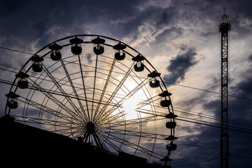 Roda mundo, roda gigante.