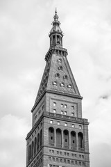Fototapeta na wymiar The Metropolitan Life Insurance Company Tower, in Midtown Manhattan, New York City
