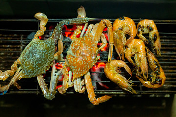 Blue crab and grilled shrimp, soft, light yellow.
