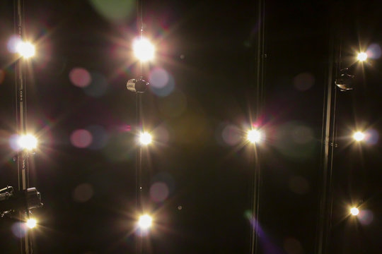 Lighting equipment for performances within the theater