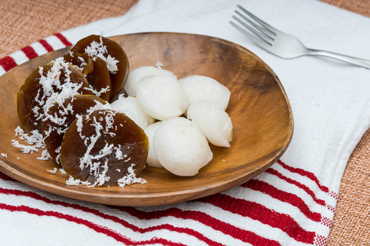 puto and kutsinta are one of the favorite snacks of Filipino people