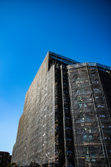 建設中のマンション