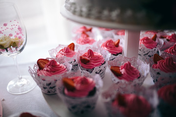 cake with strawberries and cream