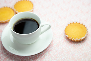 マドレーヌ　スイーツ