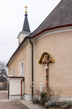 Kirche in Oberwaltersdorf