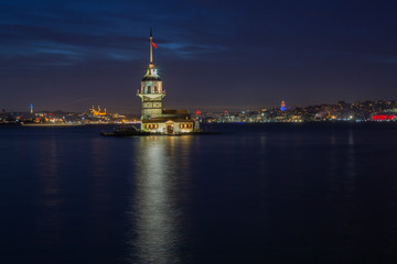 Fototapeta na wymiar Istanbul skyline sunset