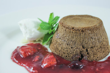 chocolate fondant with pistachio paste