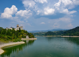 Fototapeta na wymiar Scenic view of Niedzica Castle and artificial Czorsztynskie Lake in Southern Poland