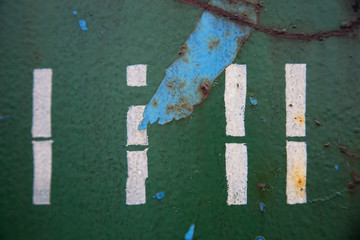 Alte Schrift auf grunge Metall