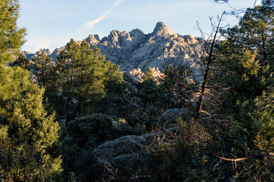 Risco del Yelmo en el Parque Regional de la Pedriza. Madrid. Espa&ntilde;a. Europa.