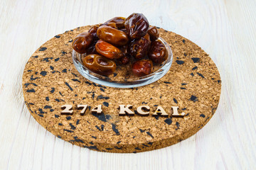 calorie foods dates 274 kcal 100 grams diet