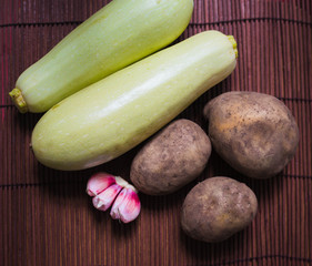 Squash, potatoes and garlic