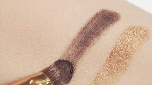 brush swatch closeup
