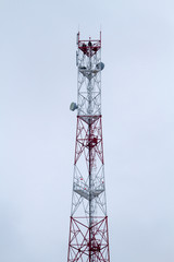 Telecommunications tower