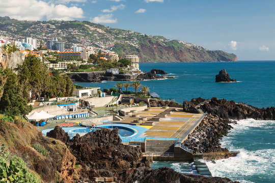 Ponta Gorda Complex / An image of the beautiful Ponta Gorda leisure complex in December 2018, shot in Madeira, Portugal.