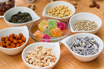 Jelly and nuts 