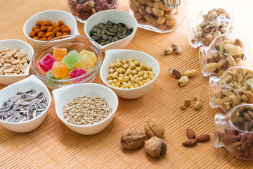 Jelly and nuts 