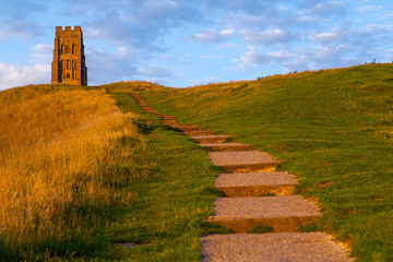 Glastonbury Tor in Somerset © chrisdorney