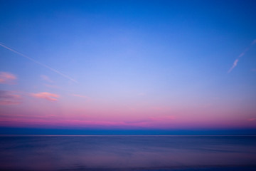 Obraz na płótnie Canvas golden and pink skies over the mediterranean sea near valencia