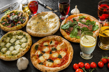 ピッツア　Italian home-made pizza