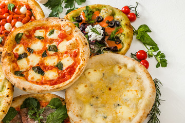 ピッツア　Italian home-made pizza